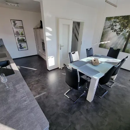 Stadthaus Nr. 16 Apartman *