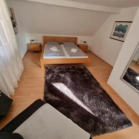 Lejlighed Stadthaus Nr. 16 *